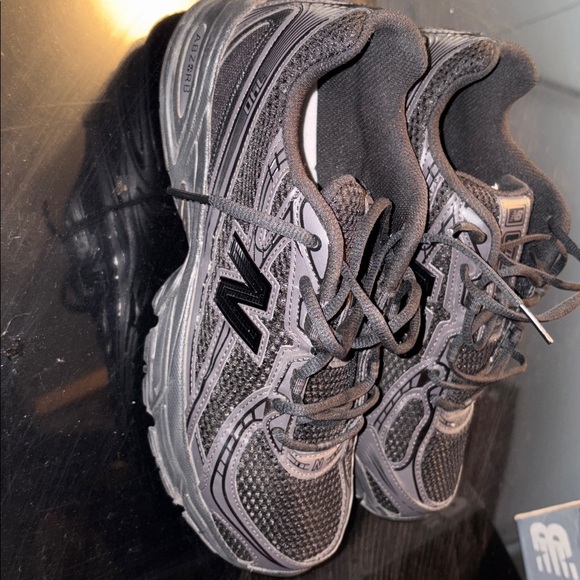 New Balance Charcoal Running Shoes - Picture 4 of 14